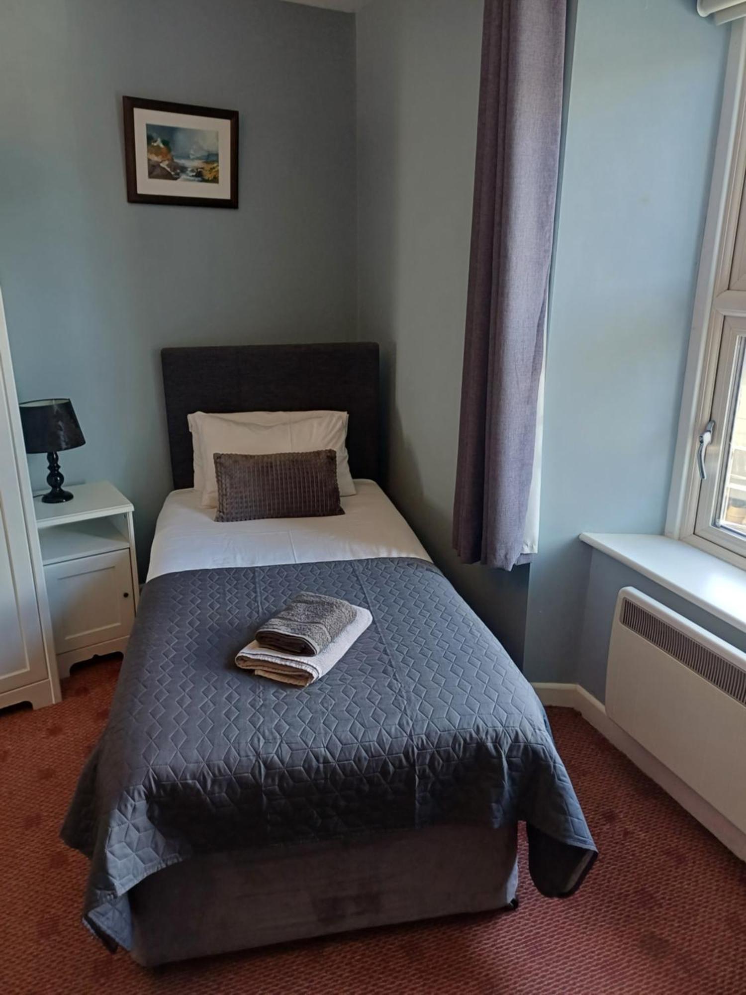Clonbur House - One Bedroom Apartment Galway Ngoại thất bức ảnh